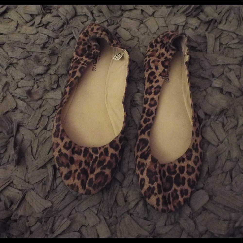 Leopard flats